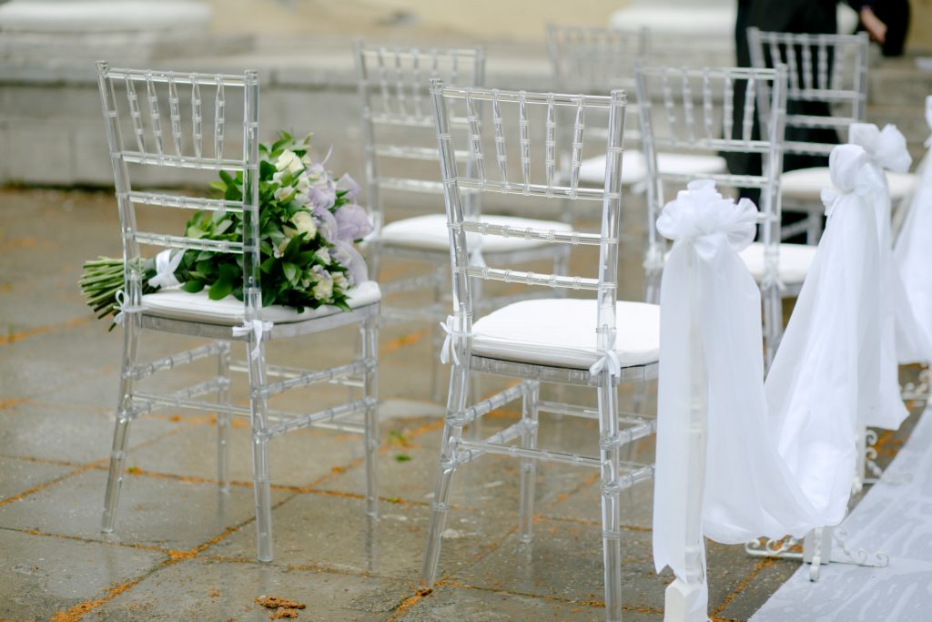 Аренда стульев на свадьбу